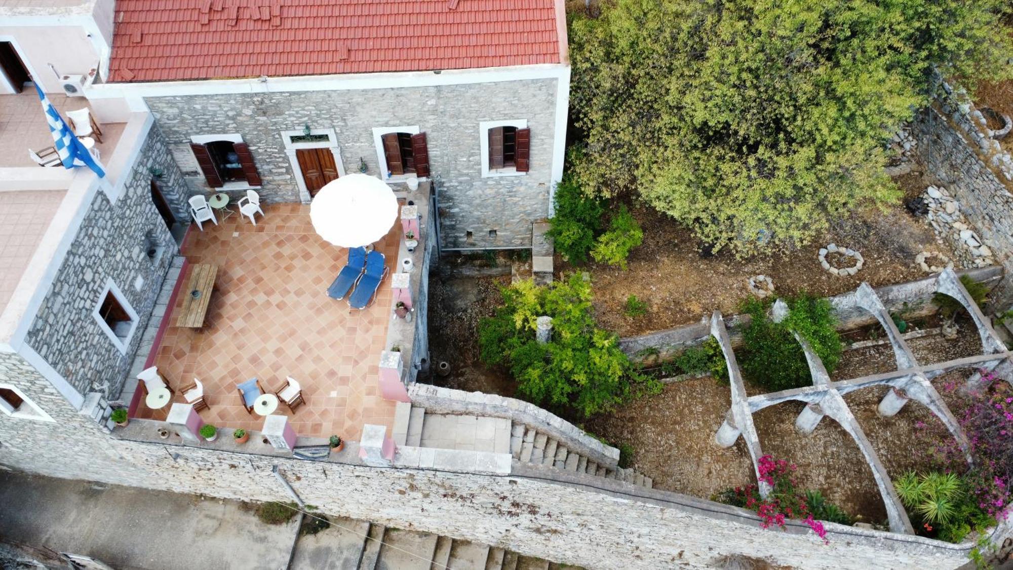 Astradeni Villa ซีมี ภายนอก รูปภาพ